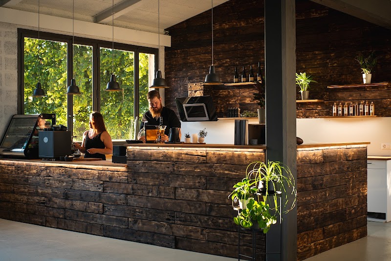 Benela's Kaffee und Bar – Café Restaurant in Muri bei Bern