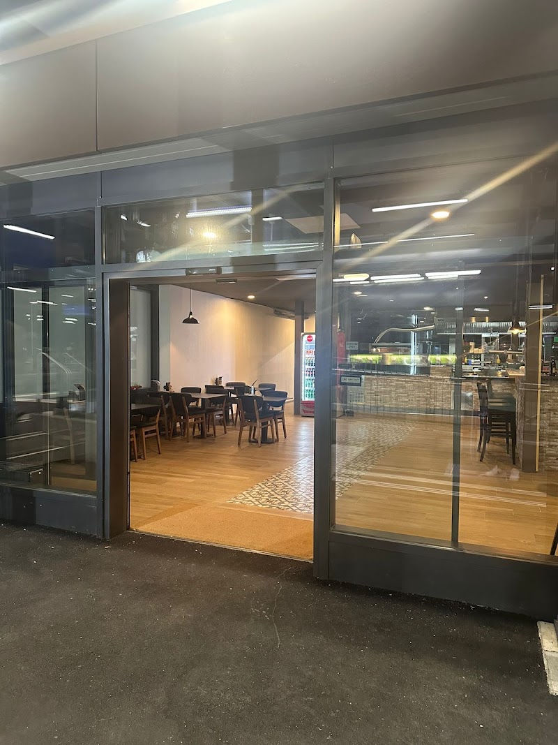 Bistro Stazione Pizzeria – Restaurant in Bern